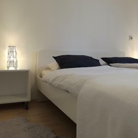 Apartments Garden Загреб Экстерьер фото