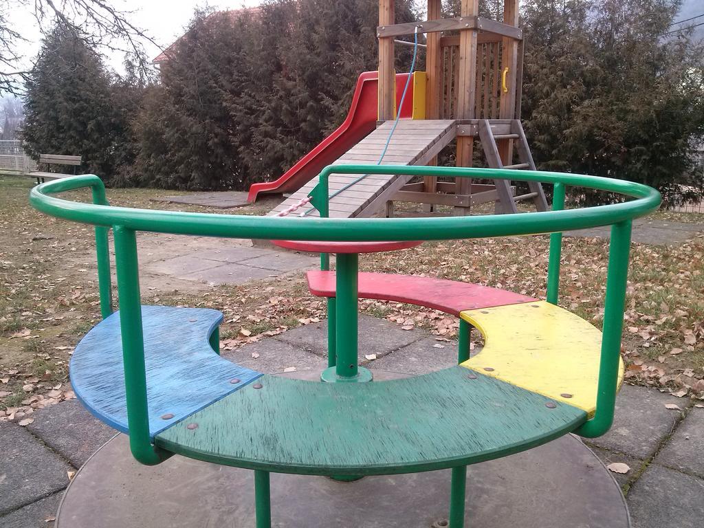 Apartments Garden Загреб Экстерьер фото