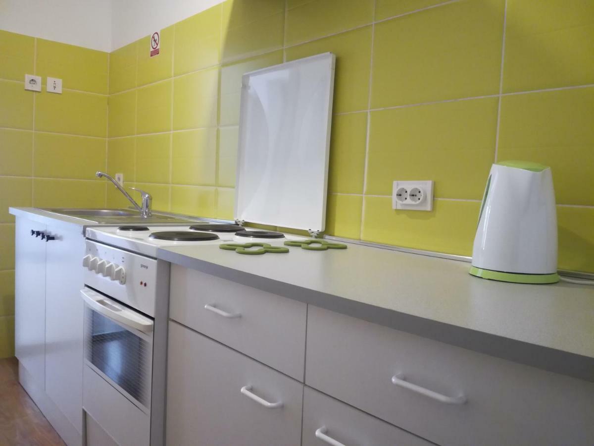 Apartments Garden Загреб Экстерьер фото